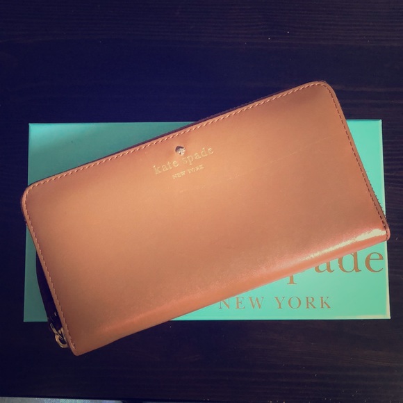 kate spade Handbags - Kate Spade Wallet